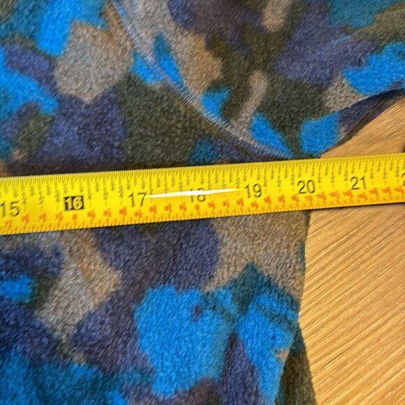 L.L. Bean blue mountain classic camo fleece quarter zip sweater size medium reg - Picture 7 of 10